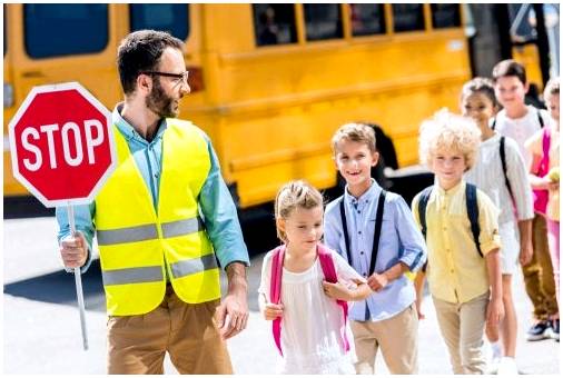 Важность обучения детей правилам безопасности дорожного движения