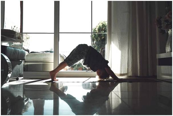 Как йога помогает снизить стресс у детей