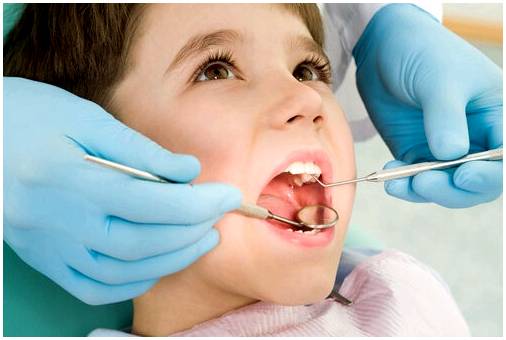 Как действовать, если у моего ребенка после удара сломался зуб?