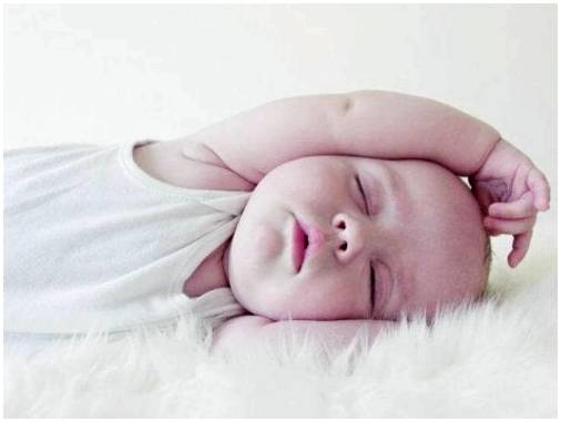 Плачут ли младенцы во сне?