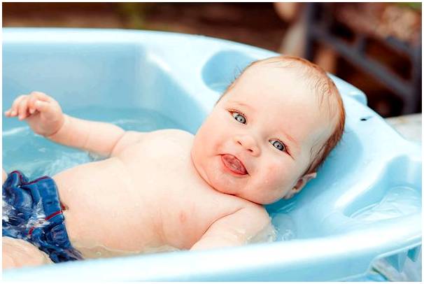Аксессуары для детской ванны, которые сделают вашу жизнь проще
