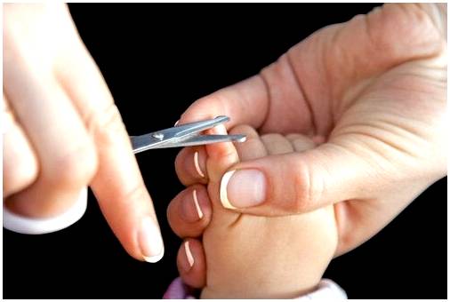 10 хитростей, как подстричь малышу ногти и не умереть, пытаясь