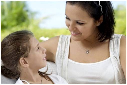7 вещей, которым матери должны научить своих дочерей