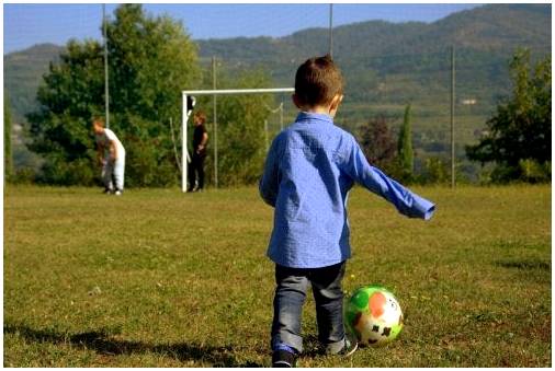 Как прививать детям ценности с помощью спорта