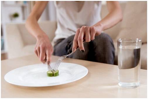Расстройства пищевого поведения в подростковом возрасте
