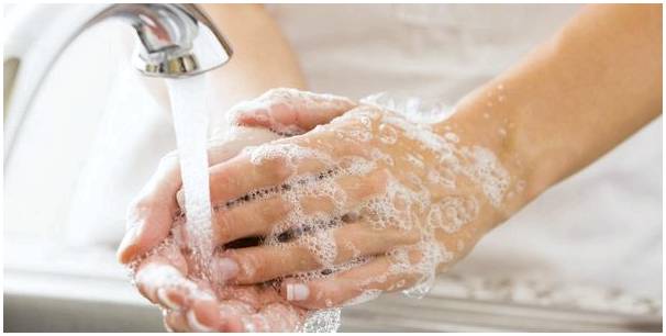 Почему важно мыть руки перед младенцами?