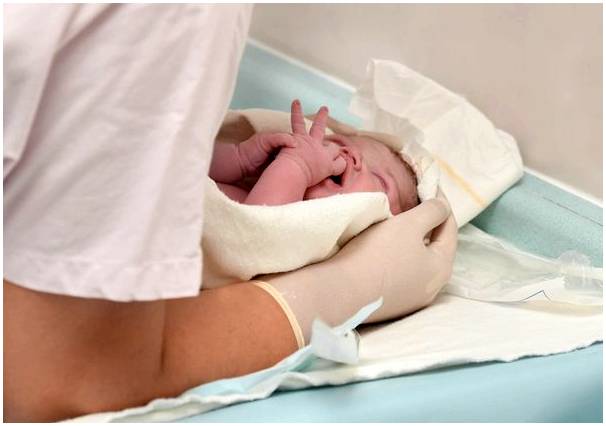 Младенцы худеют при рождении: насколько и почему?