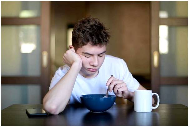 Пропуск завтрака в подростковом возрасте: рискованно?