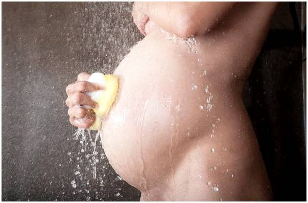 Можно ли принимать горячие ванны во время беременности?