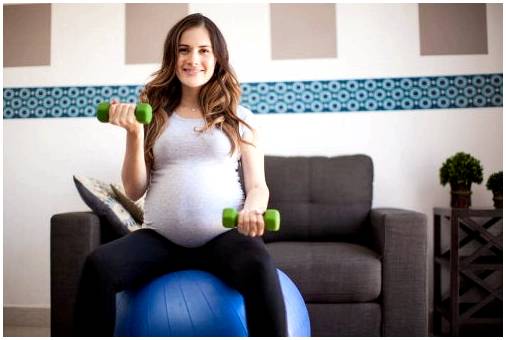 Упражнения, которые нужно выполнять с фитболом при беременности