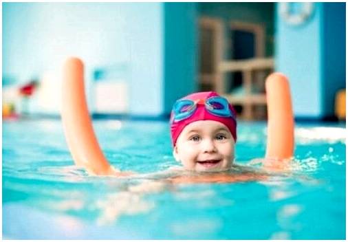 Правила безопасности при посещении бассейна с детьми