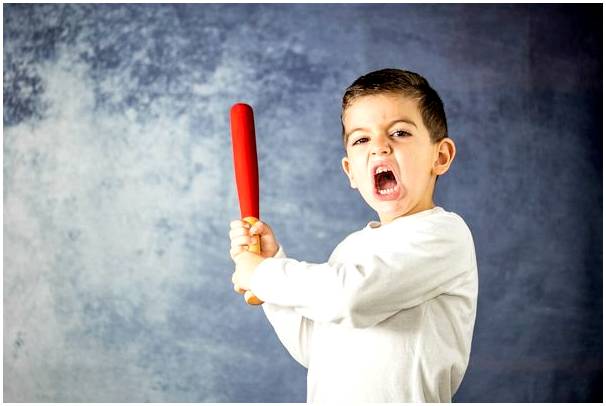 Агрессия у маленьких детей: как действовать?