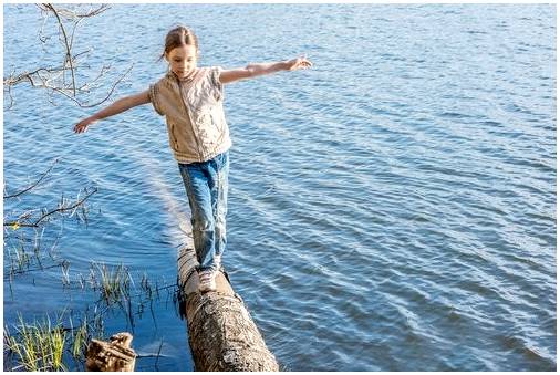 7 упражнений для улучшения баланса у детей