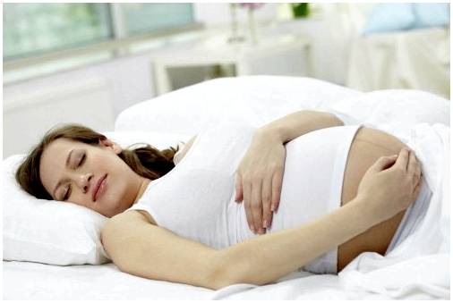 Как избежать задержки жидкости во время беременности
