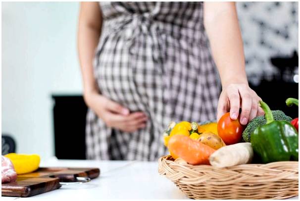 Исследования показывают, что неправильное питание во время беременности может привести к детскому ожирению
