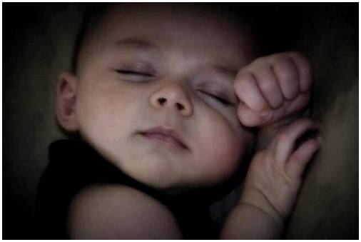 7 признаков нарушения сна у детей