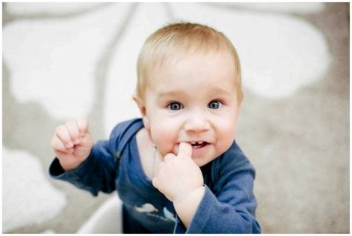 Первые зубы ребенка: все, что нужно знать