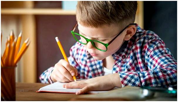 Почему вашим детям полезно учиться писать от руки